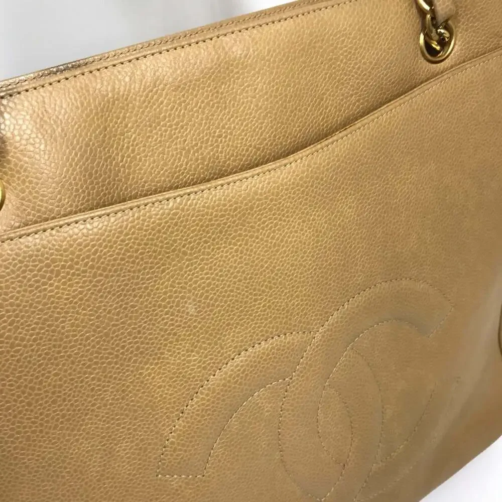 CHANEL Cream Shoulder Bag - Picture 8 of 16